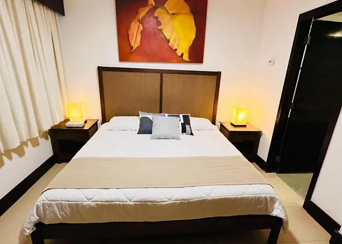 Aldea Thai Downtown Oceanview Residences Apartahotel 3*