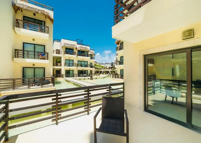 Aldea Thai Downtown Oceanview Residences 3*