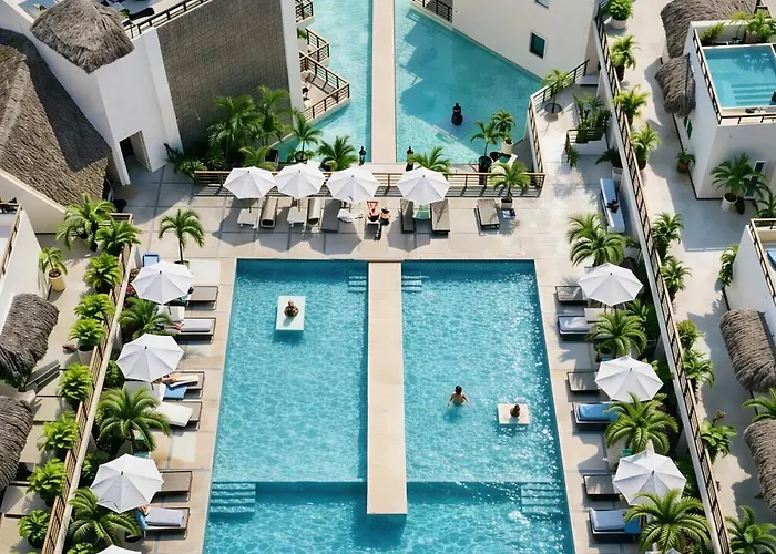 Apartahotel Aldea Thai Downtown Oceanview Residences