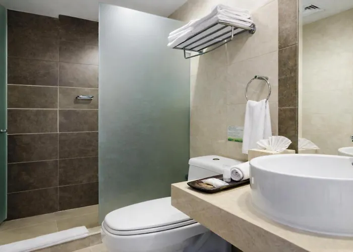 Apartahotel Aldea Thai Downtown Oceanview Residences 3*
